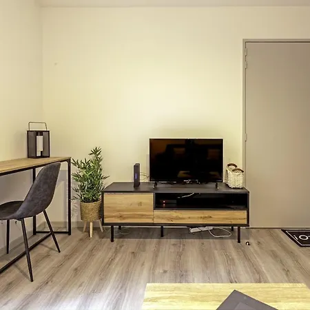 Apartmán Cosy Hypercentre *